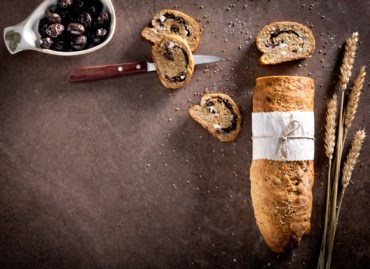 Whole-grain olive bread with feta cheese